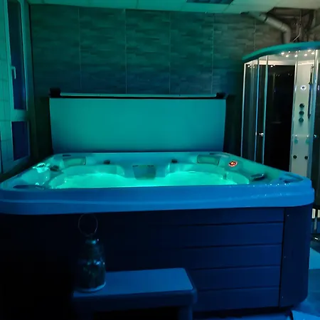 Domaine Du Bouleau - Meuble T2