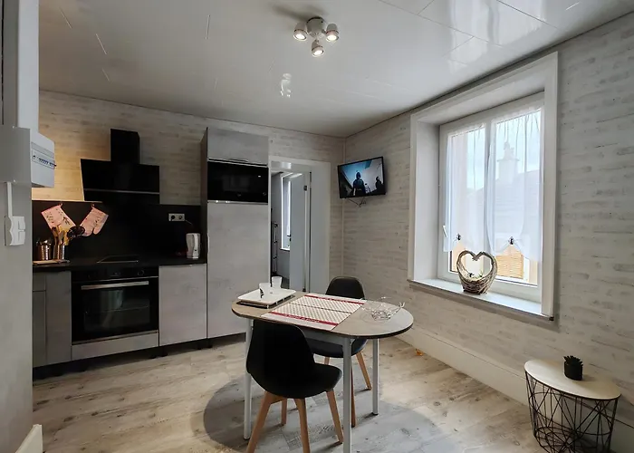 Domaine Du Bouleau - Meuble T2 *