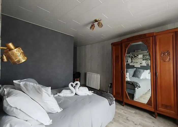 Domaine Du Bouleau - Meuble T2